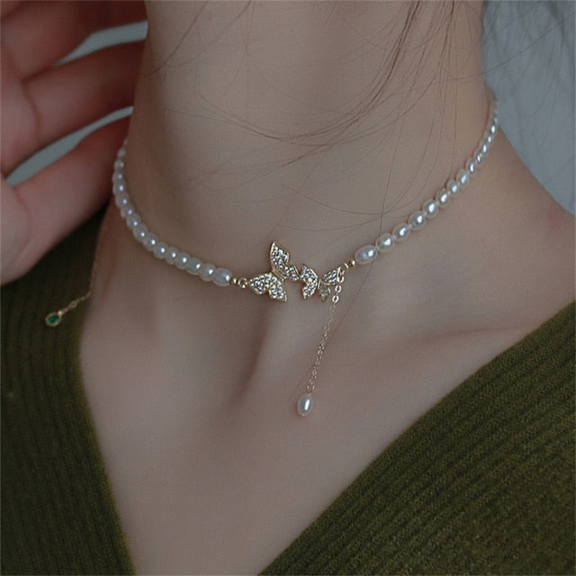 Pendant Pearl Necklace